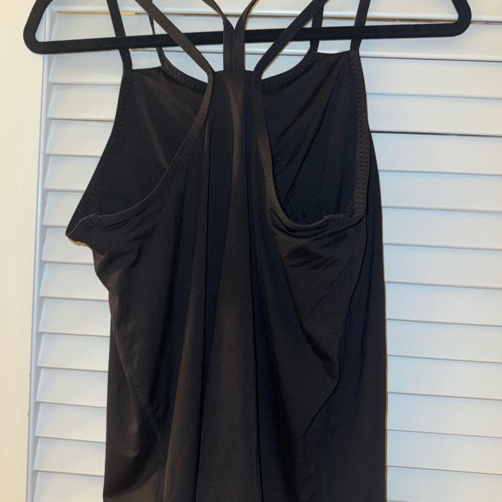 Patagonia Black tank - Picture 5 of 8